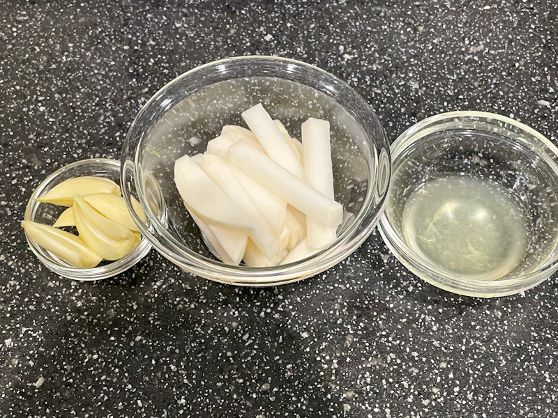 yellowtail and turnip pasta11
