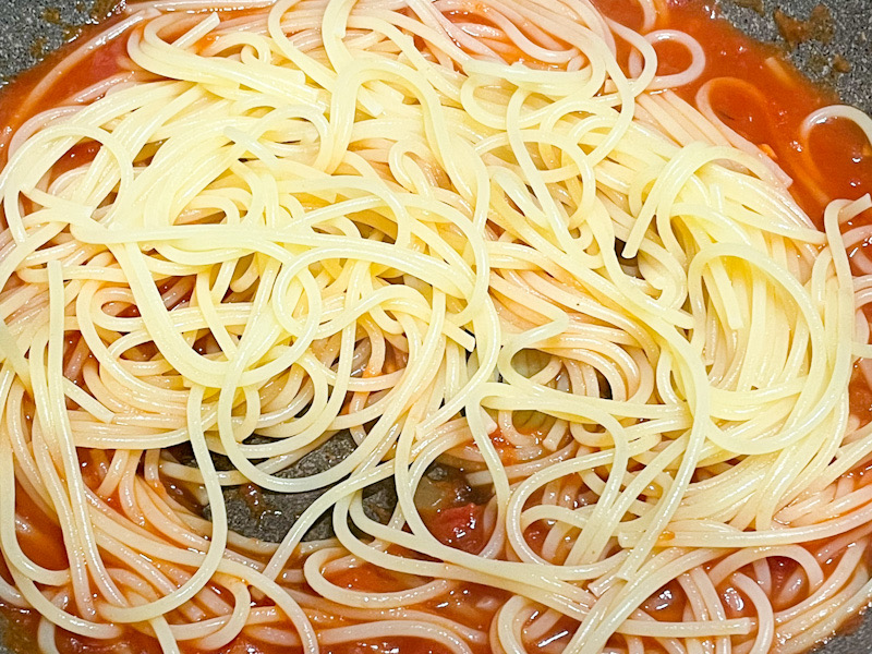 フローリアのトマトソース調理画像3